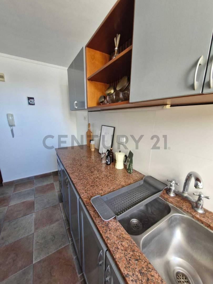 Foto de Departamento en alquiler en La Plata de 2 dormitorios, imagen 1