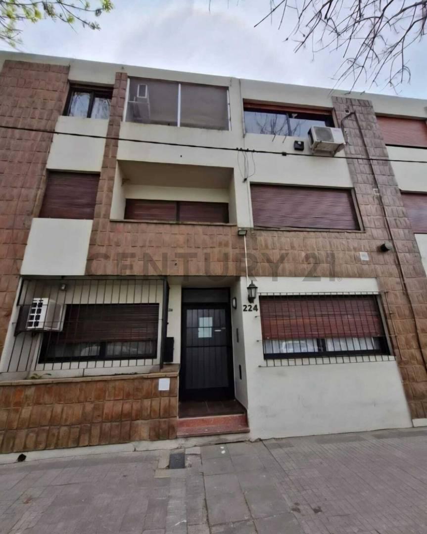 Foto de Departamento en alquiler en La Plata de 2 dormitorios, imagen 5