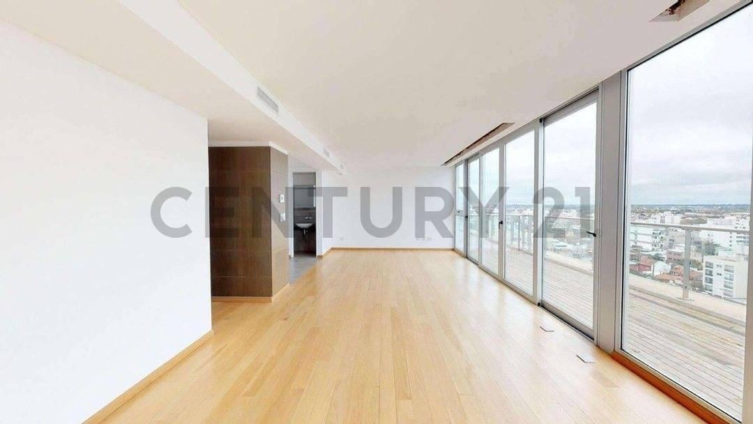 Foto de Departamento en alquiler en La Plata 2 dormitorios, imagen 1