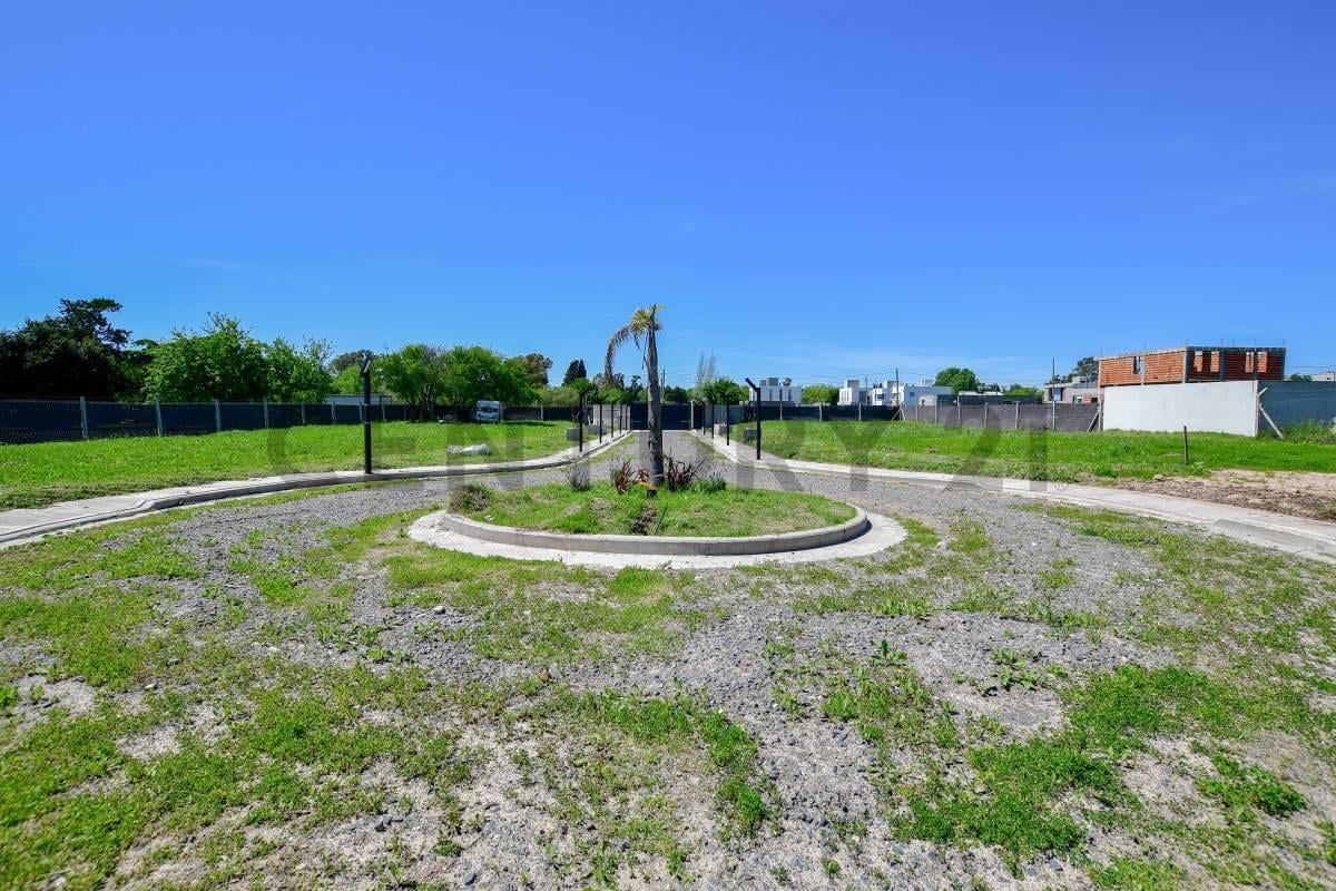 Foto de Lote en venta en Gorina La Plata Barrio cerrado LE BARRIO, imagen 3
