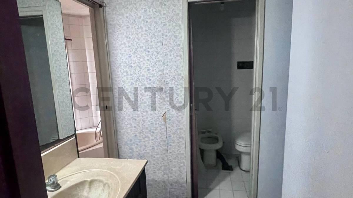 Foto de CASA EN VENTA EN VILLA ELISA GRAN LOTE CON PILETA -, imagen 2