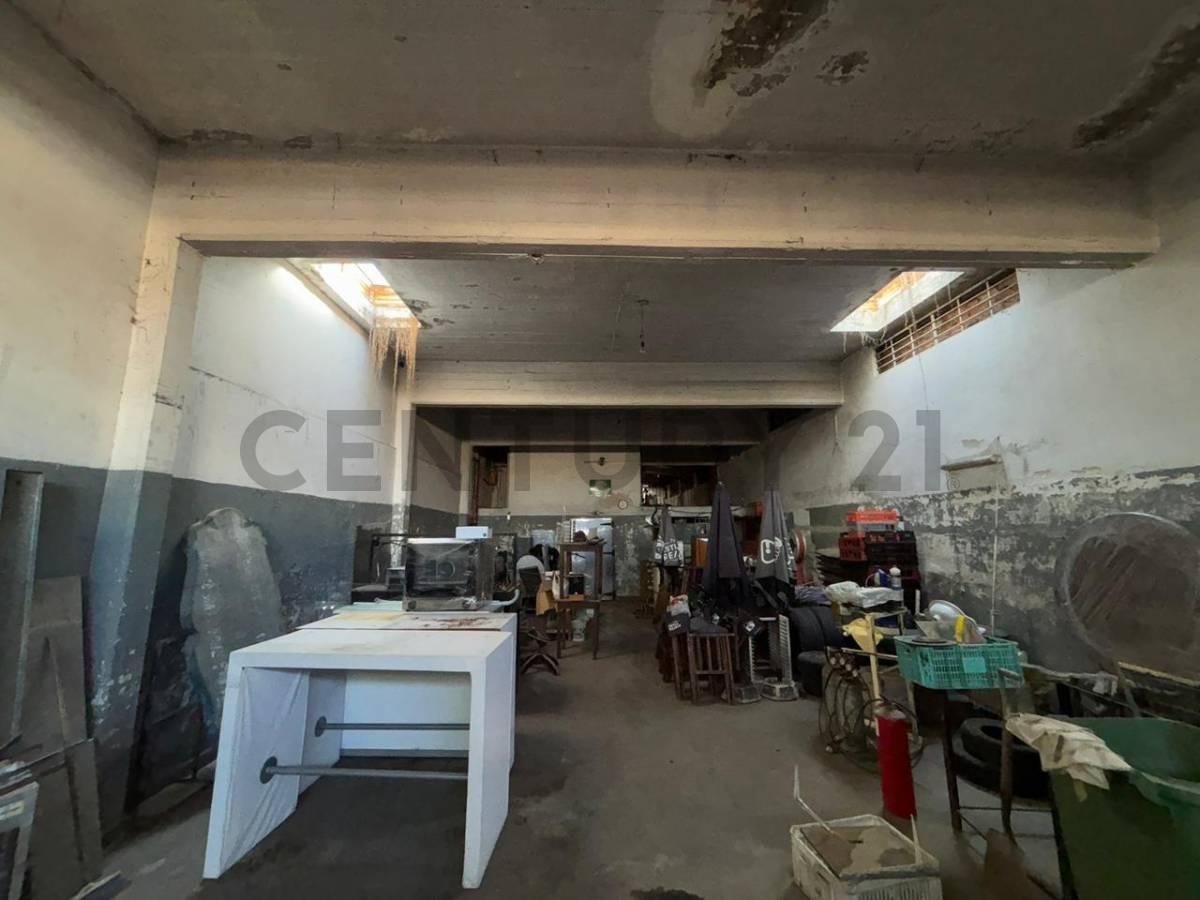 Foto de GALPON OFICINAS EN VENTA EN LA PLATA, imagen 1