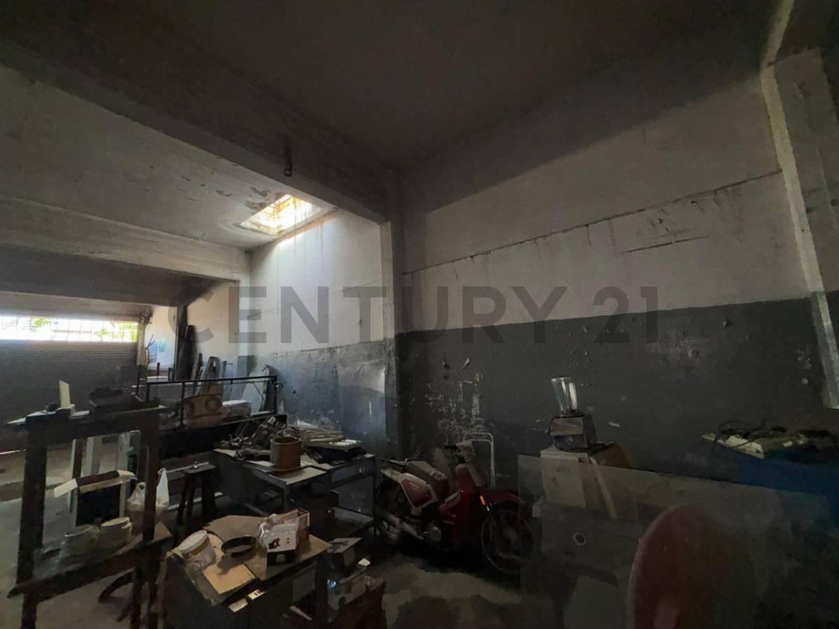 Foto de GALPON OFICINAS EN VENTA EN LA PLATA, imagen 3
