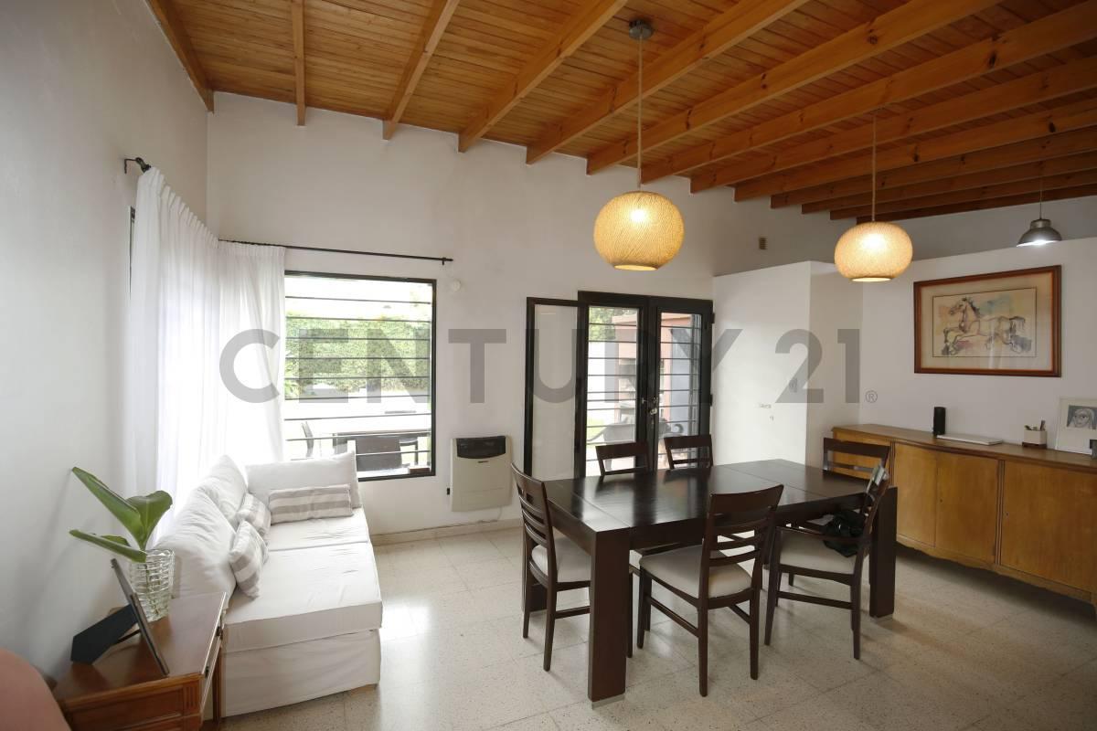 Foto de CASA EN VENTA EN VILLA ELISA DE TRES DORMITORIOS, imagen 1