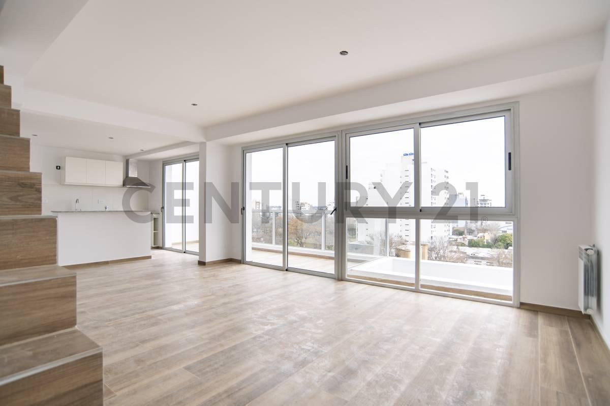 Foto de DEPARTAMENTO EN VENTA 2 DORMITORIOS, TERRAZA PRIVADA CON PILETA. EN, imagen 1