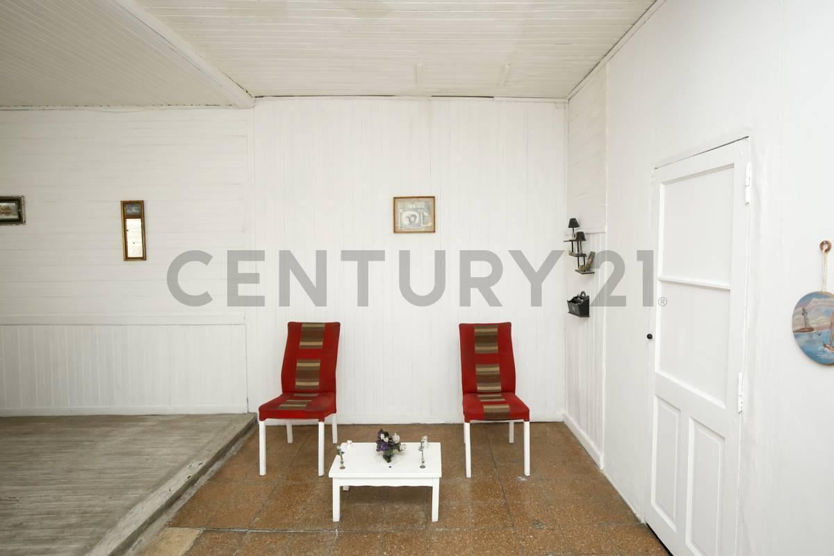Foto de Casa en venta Ensenada con cochera y parque, imagen 3