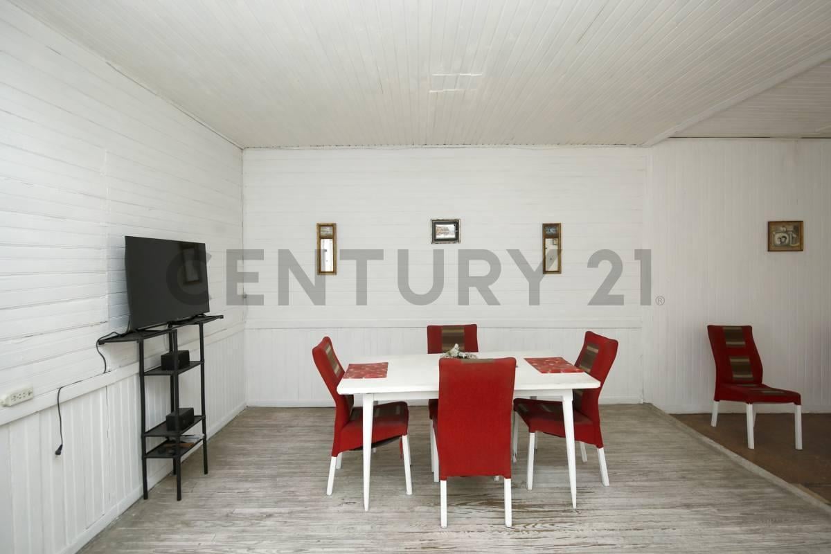 Foto de Casa en venta Ensenada con cochera y parque, imagen 5