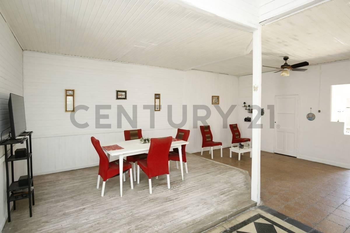 Foto de Casa en venta Ensenada con cochera y parque, imagen 4