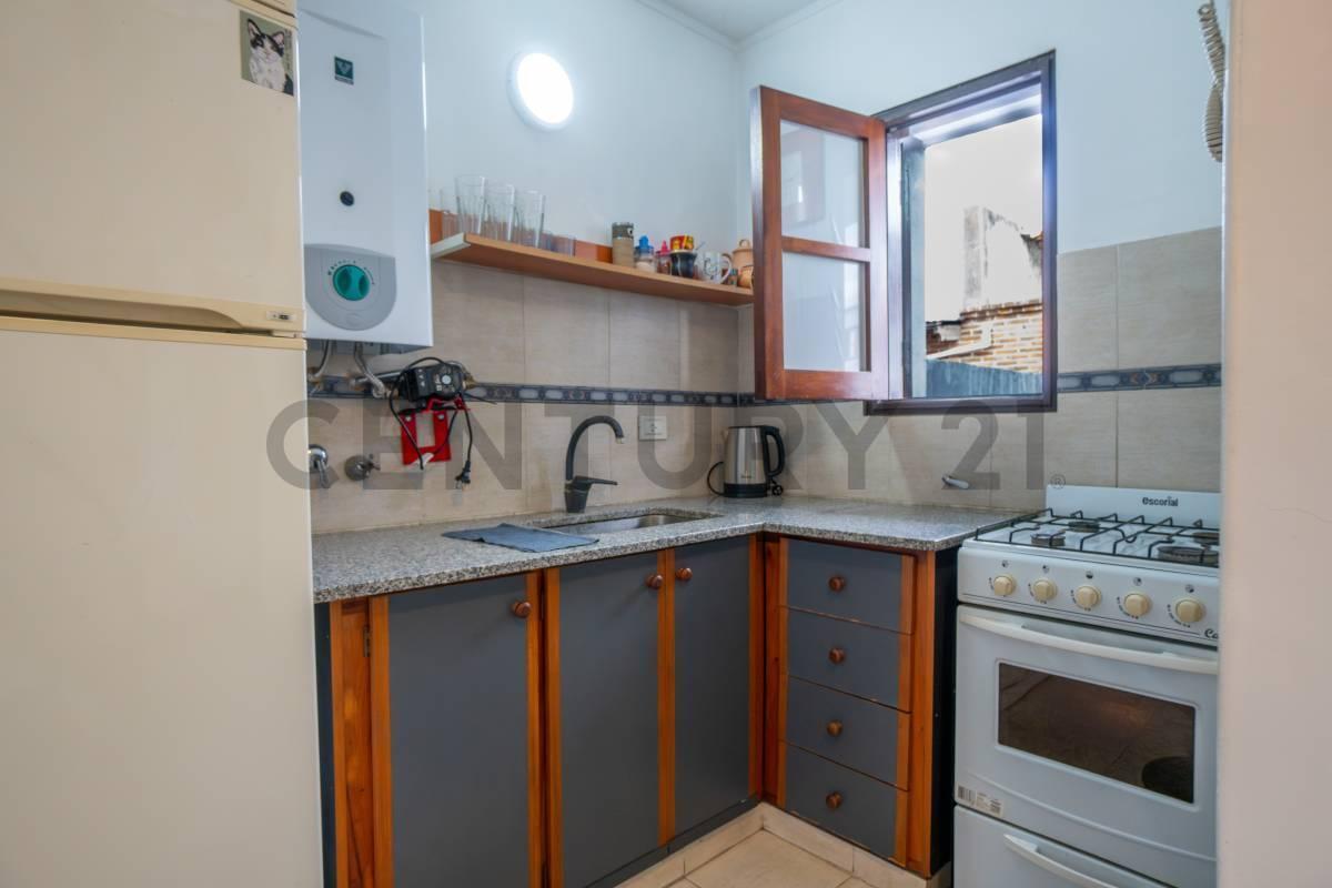 Foto de DEPARTAMENTO EN VENTA EN LA PLATA DE 2 DORMITORIOS, imagen 3