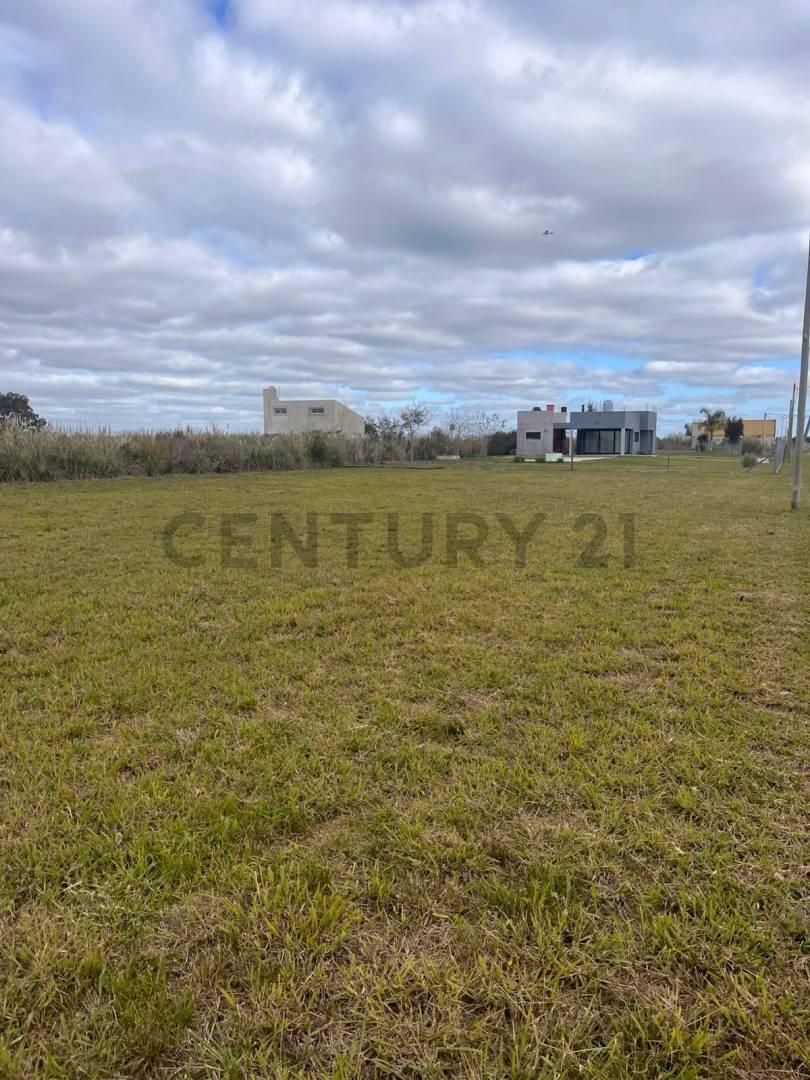 Foto de LOTE EN VENTA 23 x 50 – BARRIO EL MIRADOR DEL SUD, imagen 1