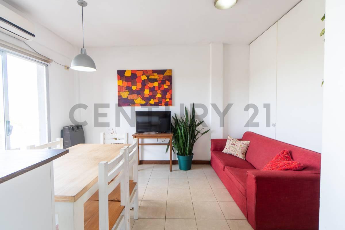 Foto de Departamento en venta en La Plata de un dormitorio con cochera y terraza, imagen 5