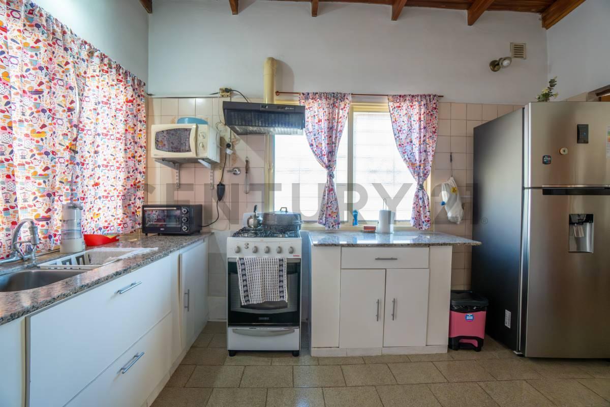 Foto de Casa en venta en La Plata de dos dormitorios - San Carlos, imagen 4