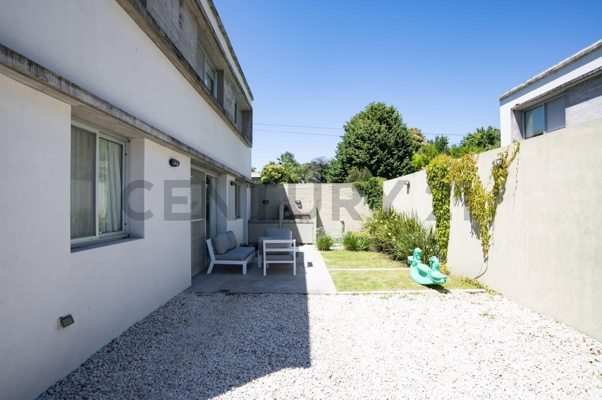 Foto de Casa en venta en Gonnet en complejo cerrado de dos dormitorios, imagen 2