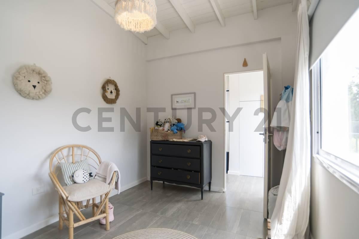 Foto de CASA EN VENTA EN CITY BELL DE 4 DORMITORIOS, imagen 3