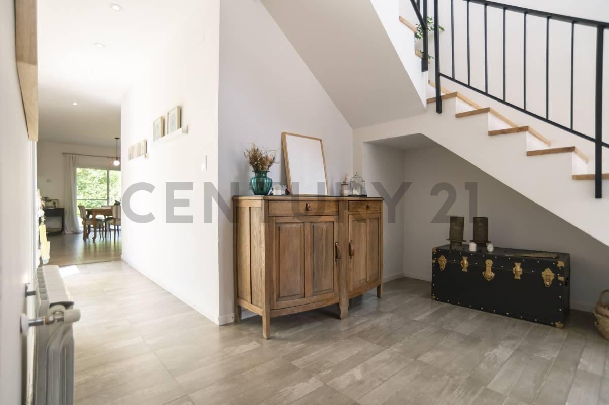 Foto de CASA EN VENTA EN CITY BELL DE 4 DORMITORIOS, imagen 4