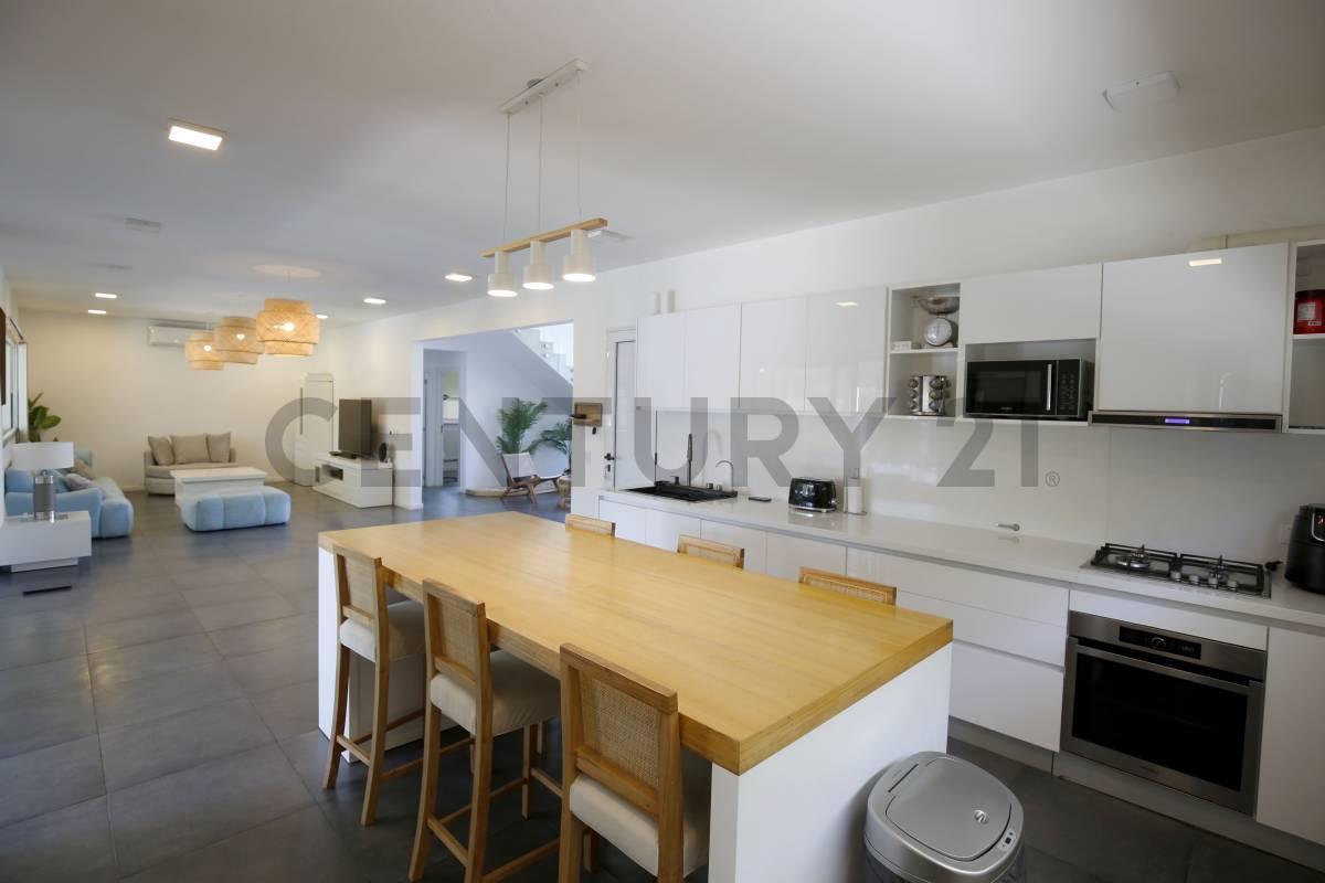 Foto de CASA EN VENTA EN GREENVILLE POLO RESORT BERAZATEGUI, imagen 4