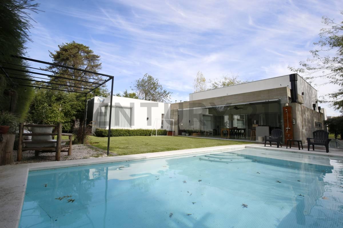 Foto de Casa en venta en Greenville Polo Resort Berazategui, imagen 2