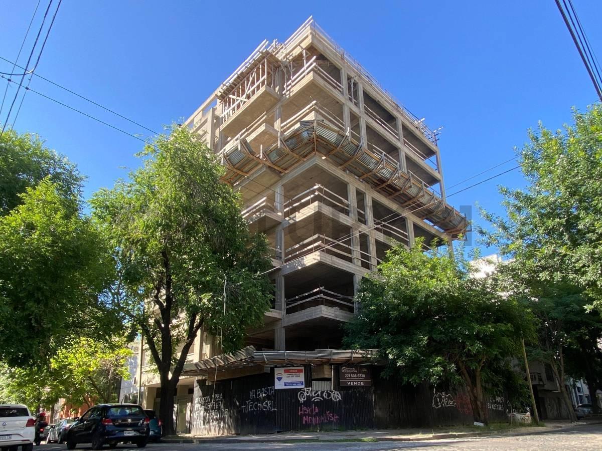 Foto de DEPARTAMENTO DE 1 DORMITORIO EN VENTA EN LA PLATA EN CONSTRUCCION - CON, imagen 1