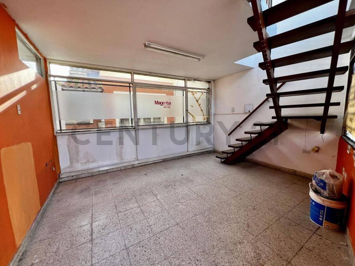 Foto de Casa en venta en Berisso centro con local, imagen 2