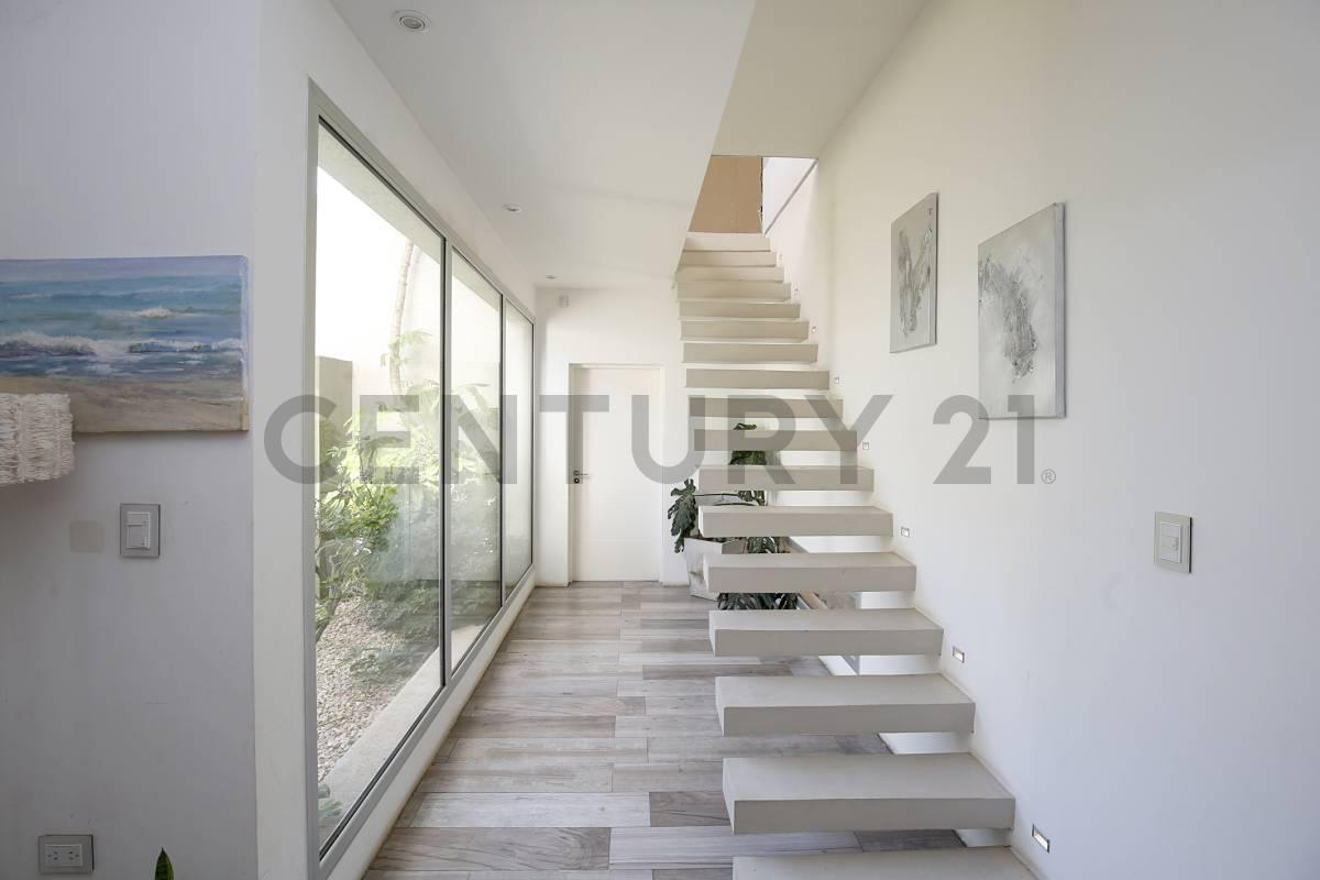 Foto de CASA EN VENTA EN CITY BELL BARRIO EL QUIMILAR, imagen 1