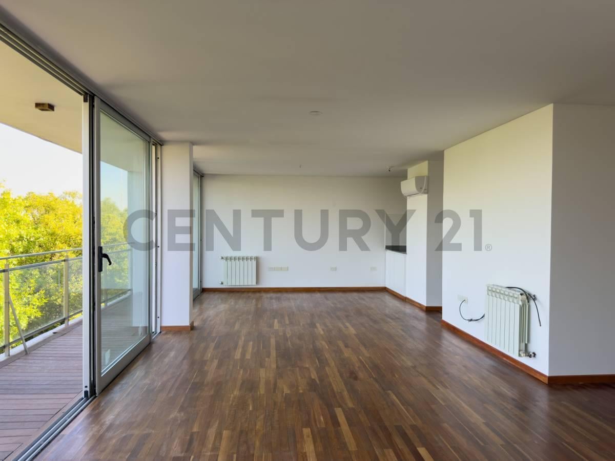Foto de DEPARTAMENTO EN VENTA EN LA PLATA FRENTE A PARQUE SAN MARTIN, imagen 2