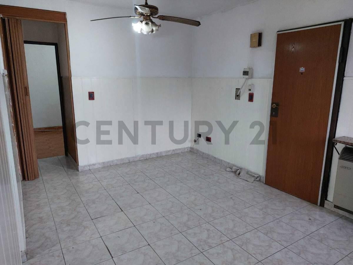 Foto de DEPARTAMENTO EN VENTA DE 2 DORMITORIOS – BARRIO UPCN - LA PLATA, imagen 2