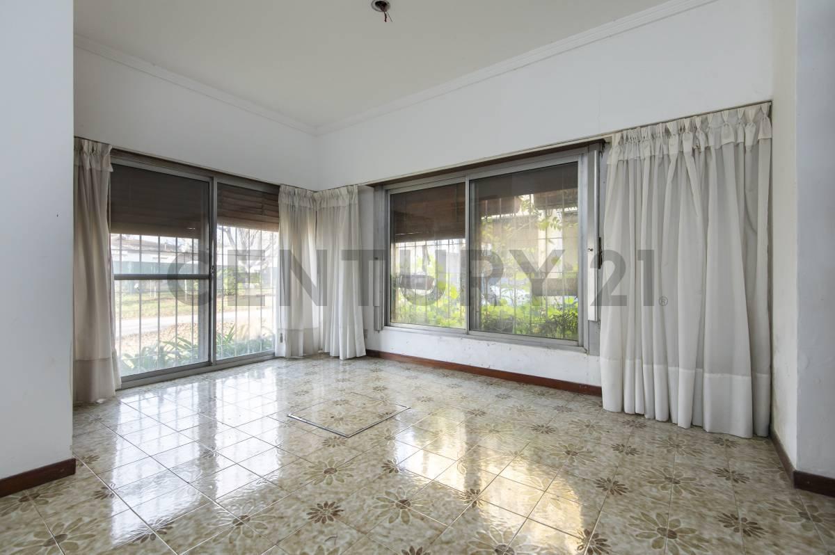 Foto de CASA EN VENTA EN CORONEL BRANDSEN, imagen 3