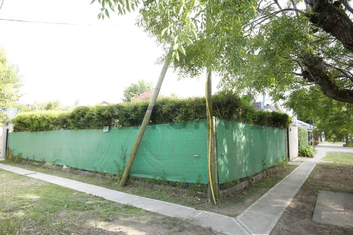 Foto de CASA EN VENTA EN CITY BELL DE 2 DORMITORIOS, imagen 4