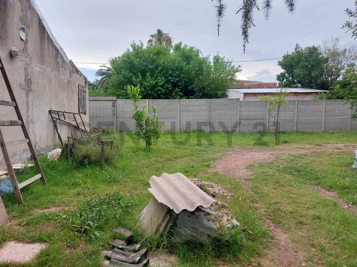 Foto de CASA EN VENTA 2 DORMITORIOS LA PLATA, imagen 2