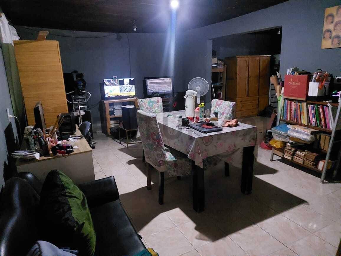 Foto de CASA EN VENTA 2 DORMITORIOS LA PLATA, imagen 4