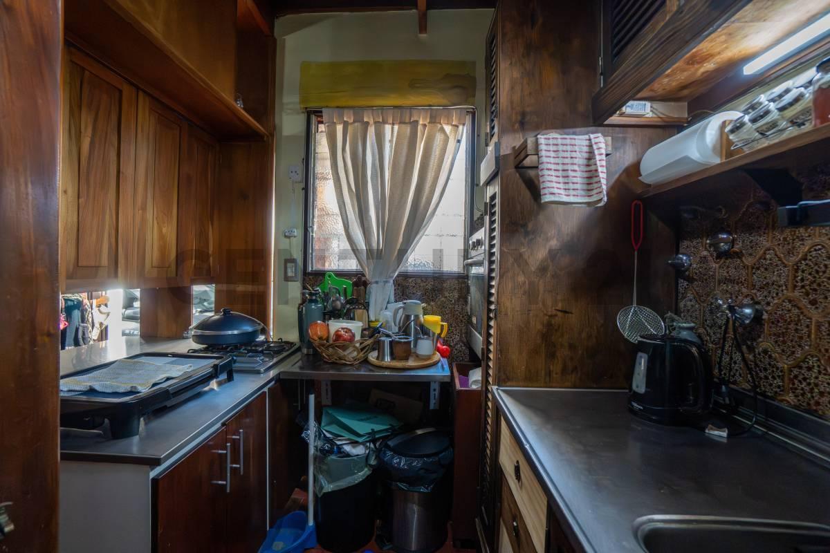 Foto de CASA EN VENTA EN LA PLATA - 3 DORMITORIOS + ESCRITORIO - COCHERA, imagen 4
