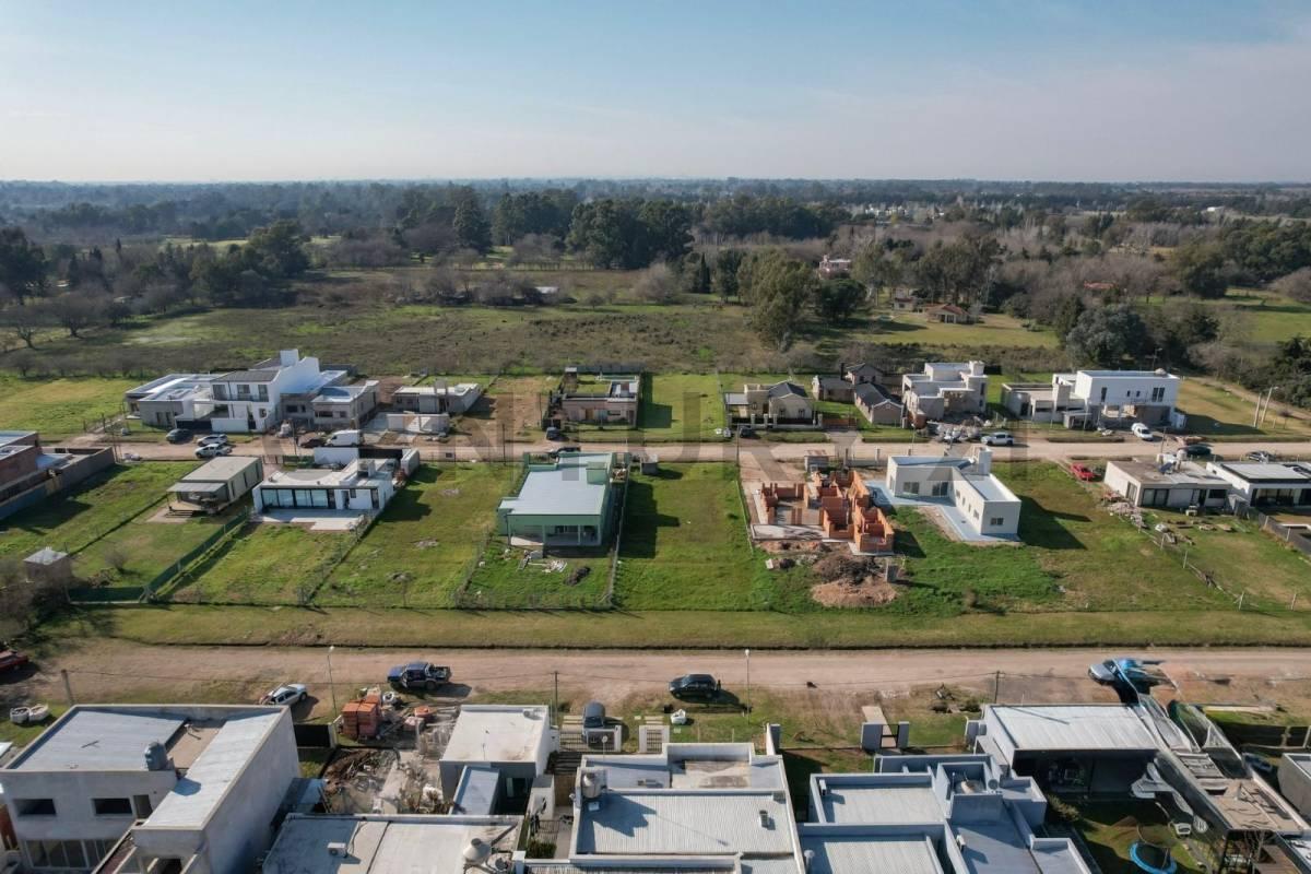 Foto de Lote en venta en City Bell, imagen 2