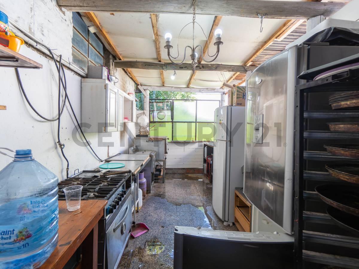 Foto de LOCAL EN VENTA EN LA PLATA LOS HORNOS COMERCIAL, imagen 3