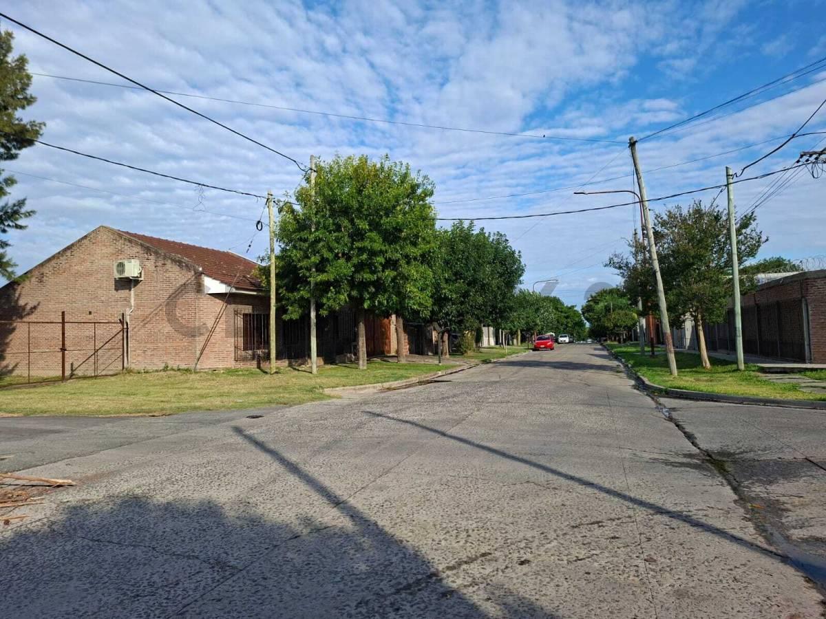 Foto de Lote terreno en venta en La Plata Oportunidad, imagen 5