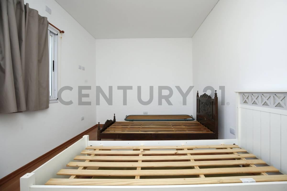 Foto de Casa en venta, tres dormitorios y pileta, La Plata permuta por, imagen 4