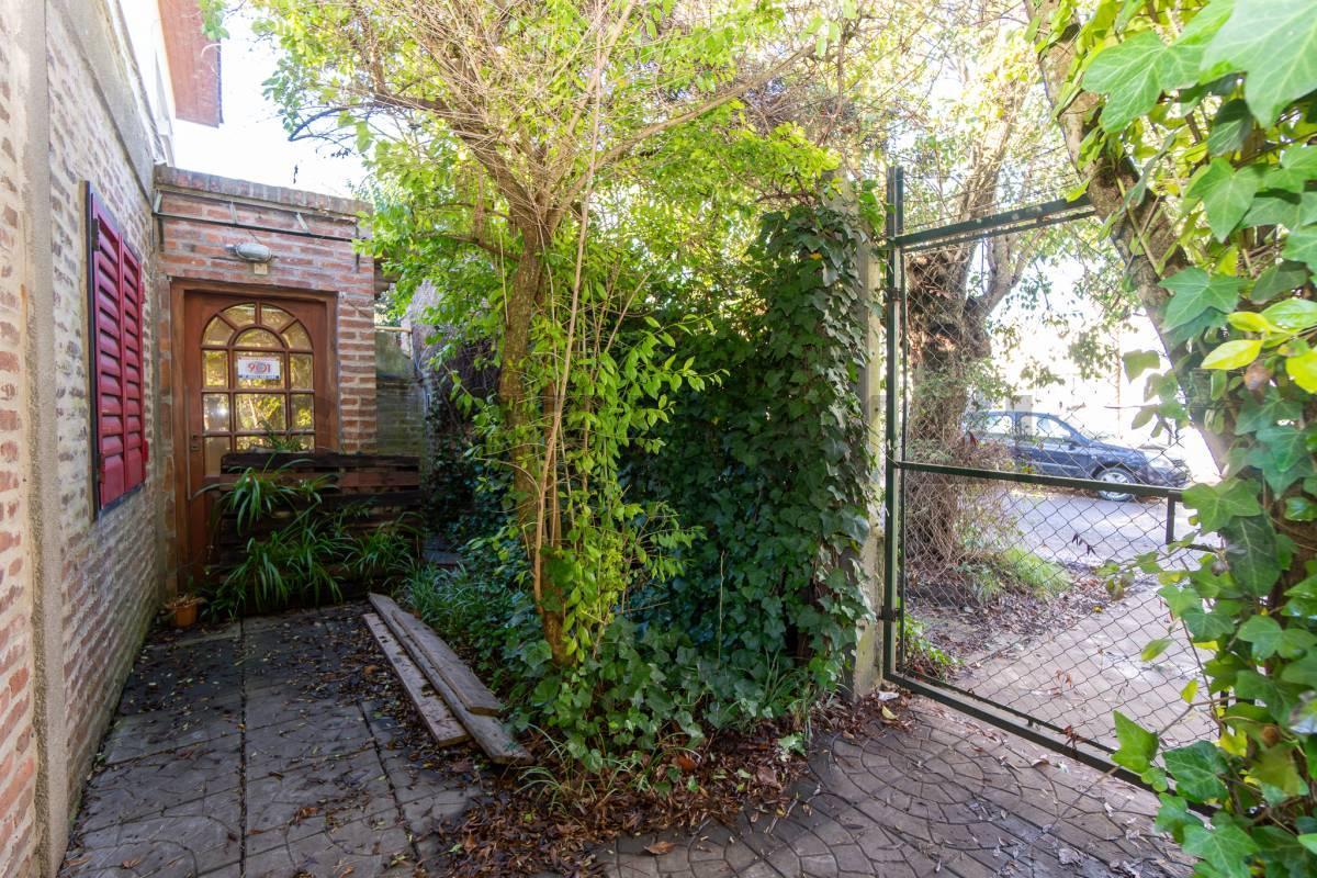 Foto de CASA CON TERRENO EN VENTA VILLA ELISA, imagen 4