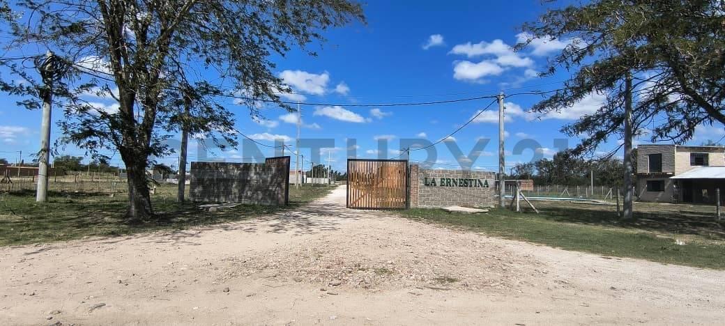 Foto de LOTE EN VENTA EN LA PLATA BARRIO LA ERNESTINA, LOS HORNOS., imagen 2