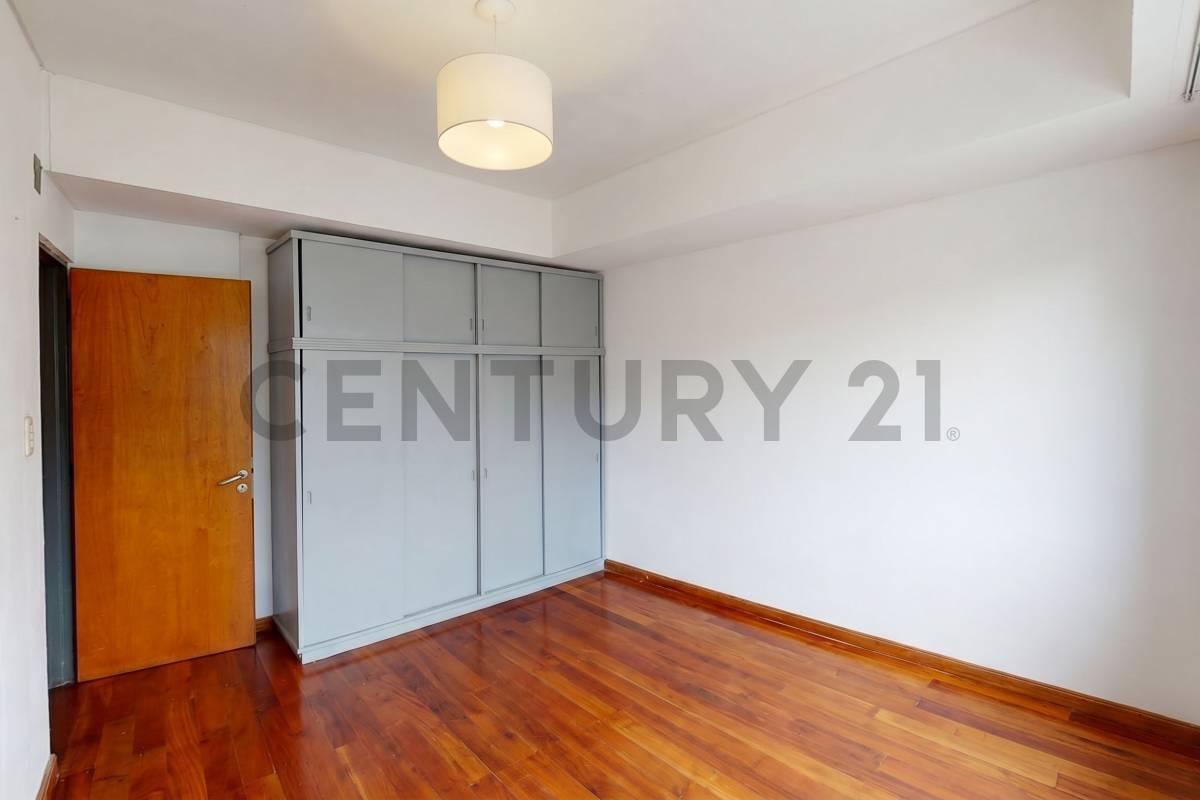 Foto de CASA EN VENTA EN LA PLATA, imagen 2