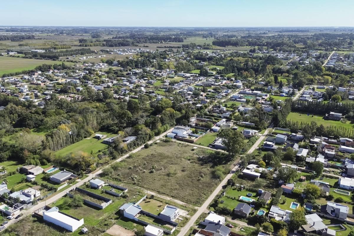 Foto de Terrenos lotes en venta en Parque Sicardi, La Plata, imagen 4