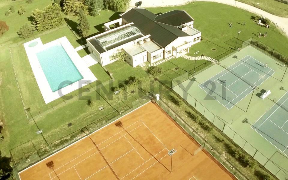 Foto de LOTE EN VENTA EN CITY BELL CLUB DE CAMPO LOMAS DE CITY BELL, imagen 4