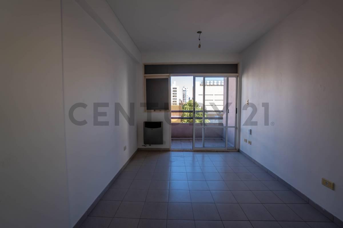 Foto de DEPARTAMENTO EN VENTA EN LA PLATA DE 1 DORMITORIO, imagen 3
