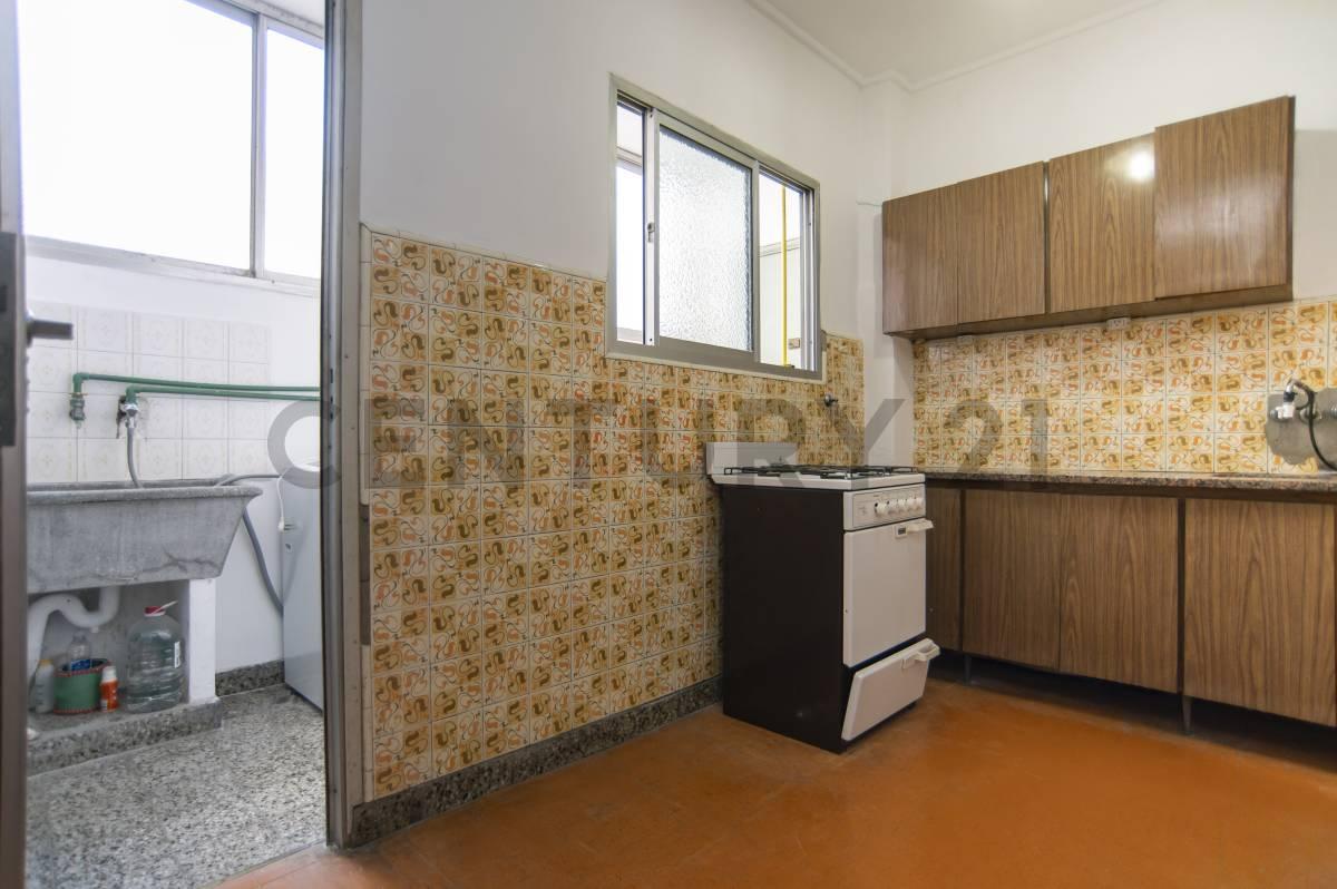Foto de Departamento en venta de 2 dormitorios en La Plata, imagen 5