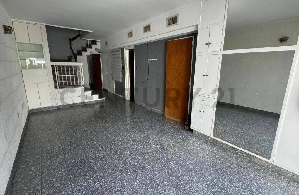 Foto de CASA EN VENTA EN LA PLATA, imagen 1