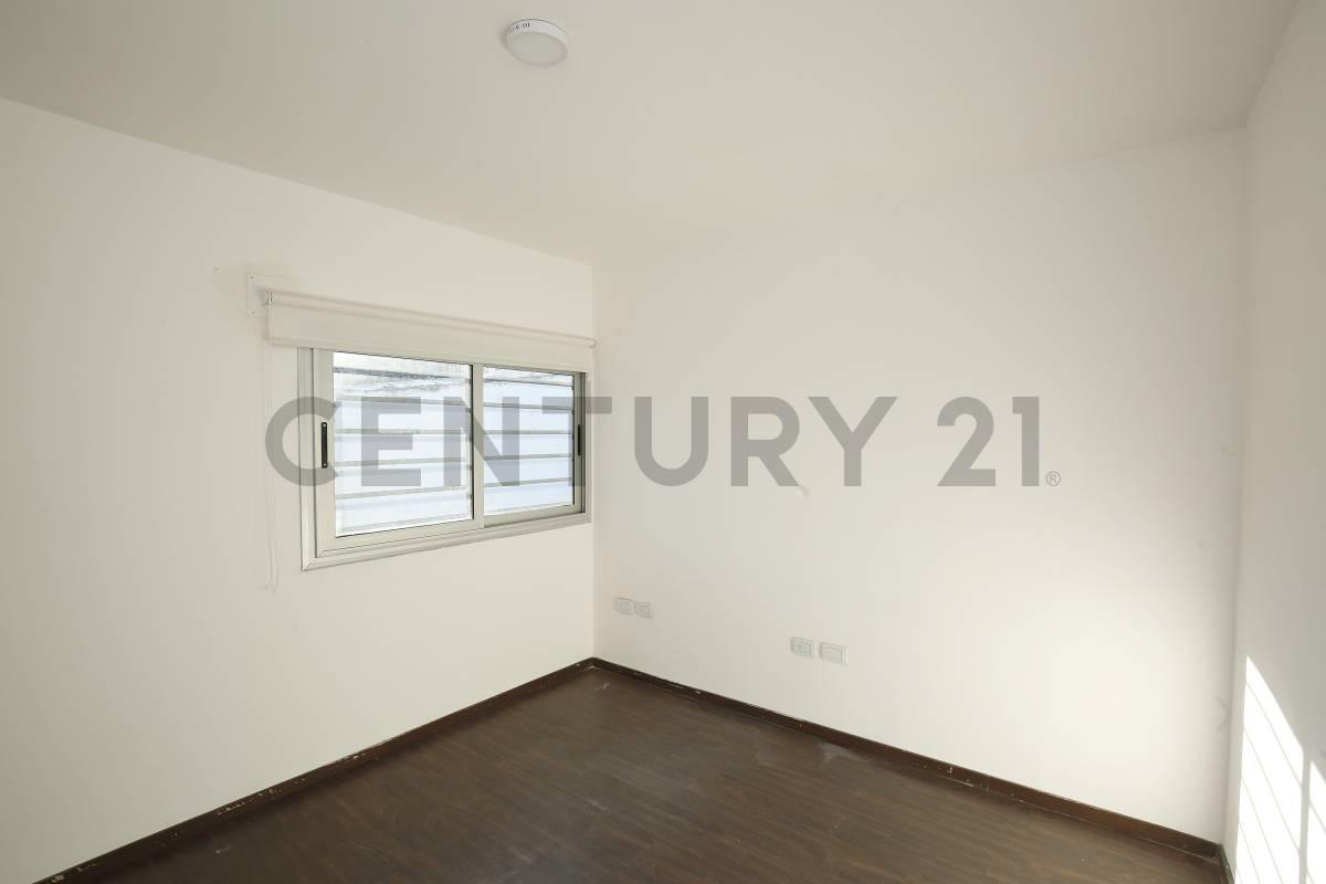 Foto de CASA EN VENTA EN LA PLATA TIPO DUPLEX, imagen 2