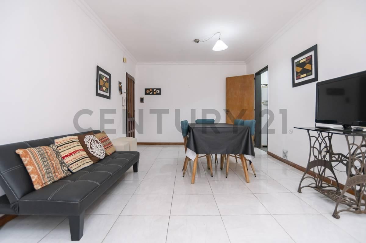 Foto de PH en venta La Plata, imagen 2