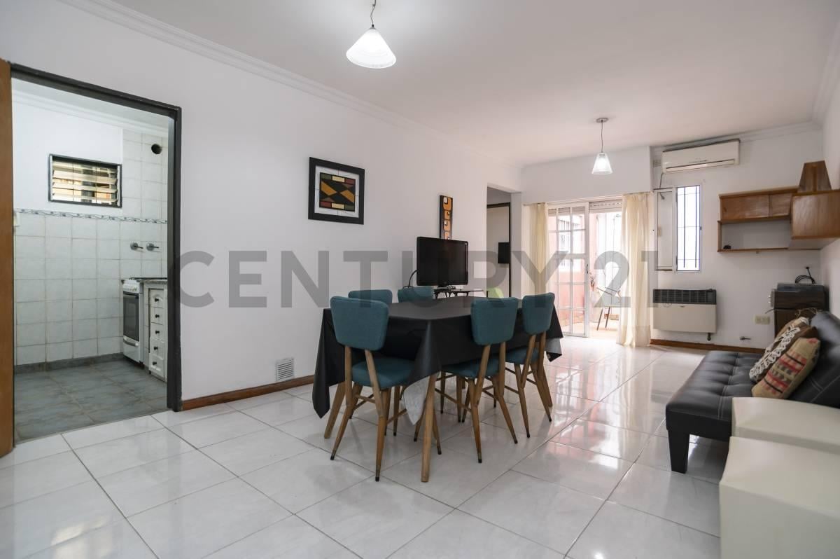 Foto de PH en venta La Plata, imagen 3