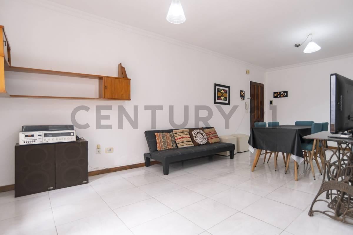 Foto de PH en venta La Plata, imagen 1