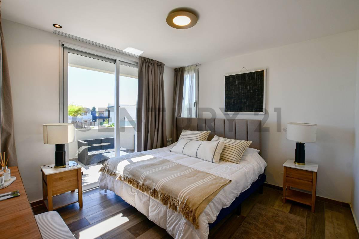 Foto de Casa en venta en Gorina de 3 dormitorios, estudio, cochera, imagen 4
