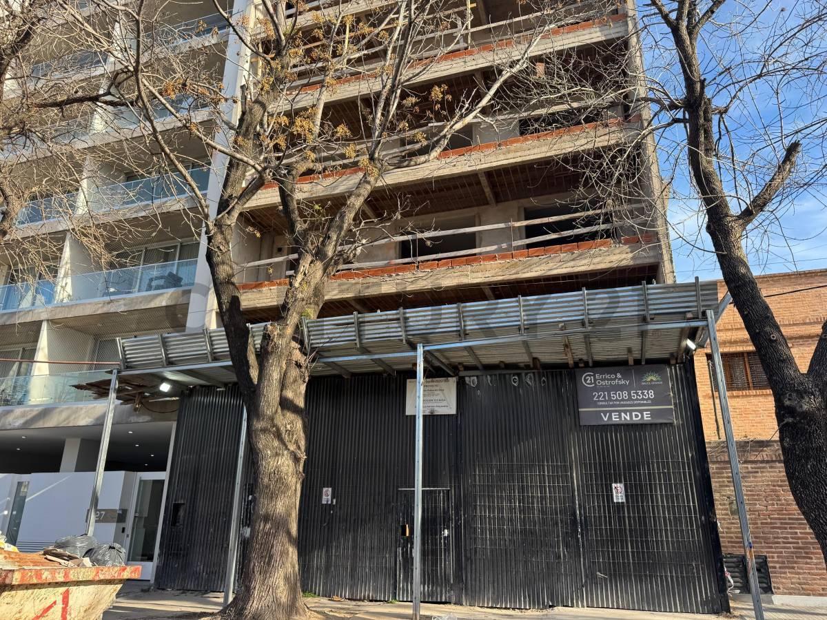 Foto de Departamento en venta en La Plata de 1 dormitorio en obra avanzada, imagen 2