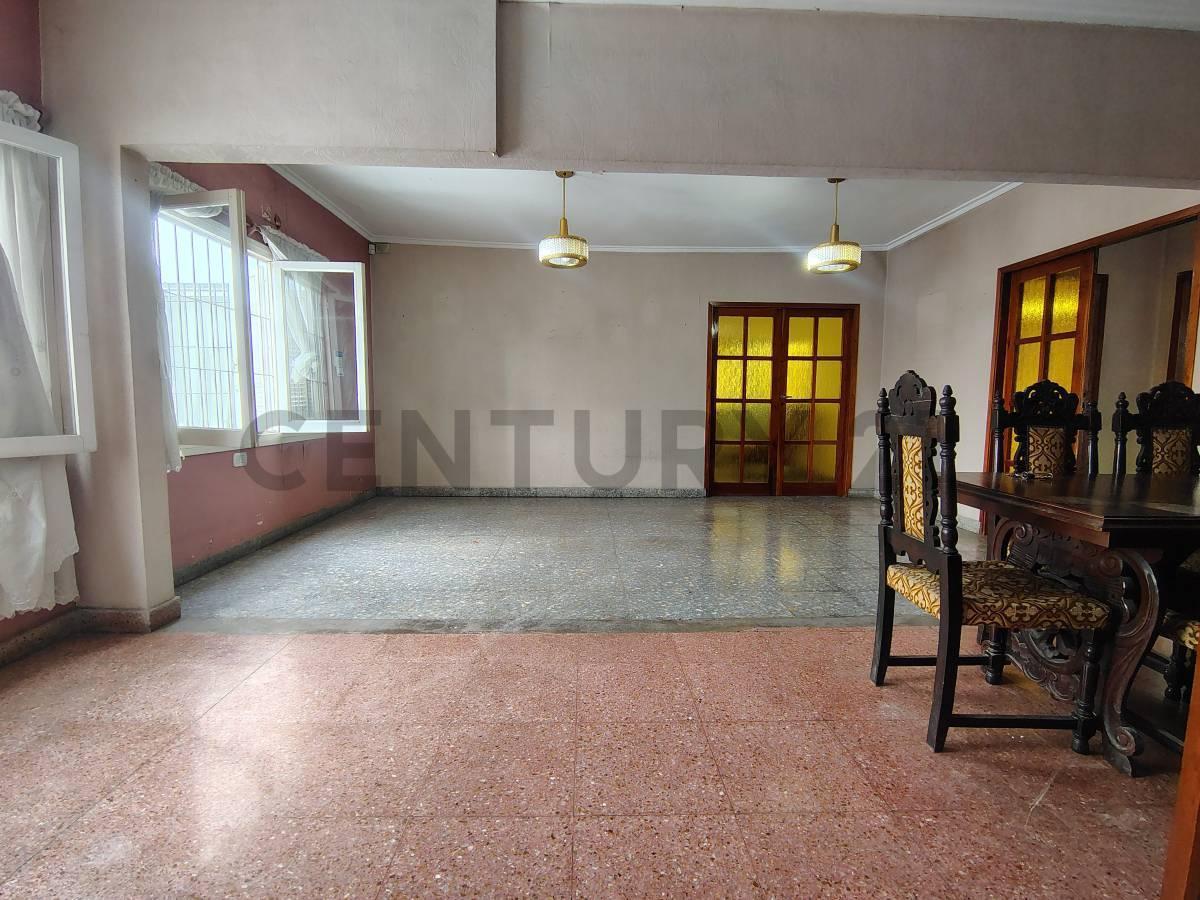 Foto de PH EN VENTA EN LA PLATA DE 2 DORMITORIOS CON PATIO Y BALCON, imagen 2
